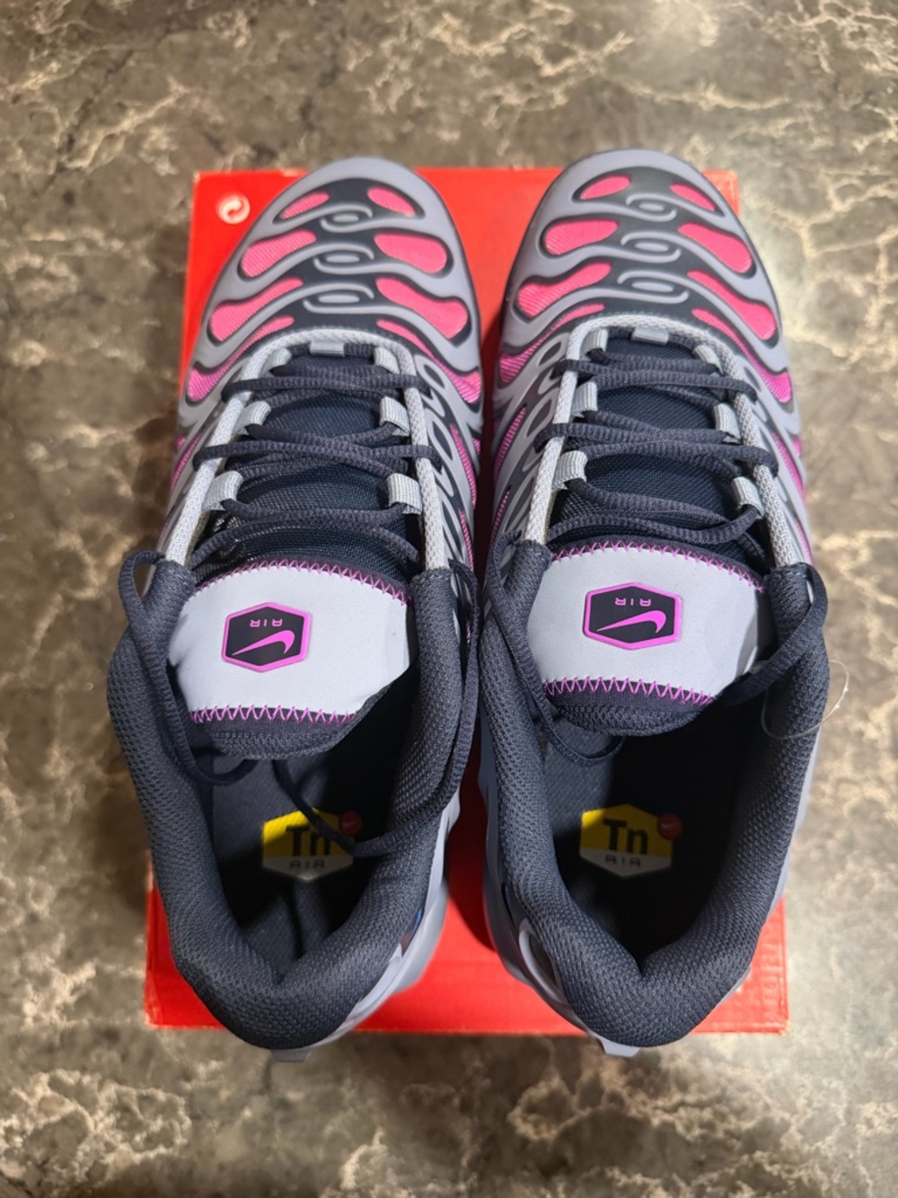 NEW Nike Air Plus Drift- Model FD4290-401 - Picture 4 of 7